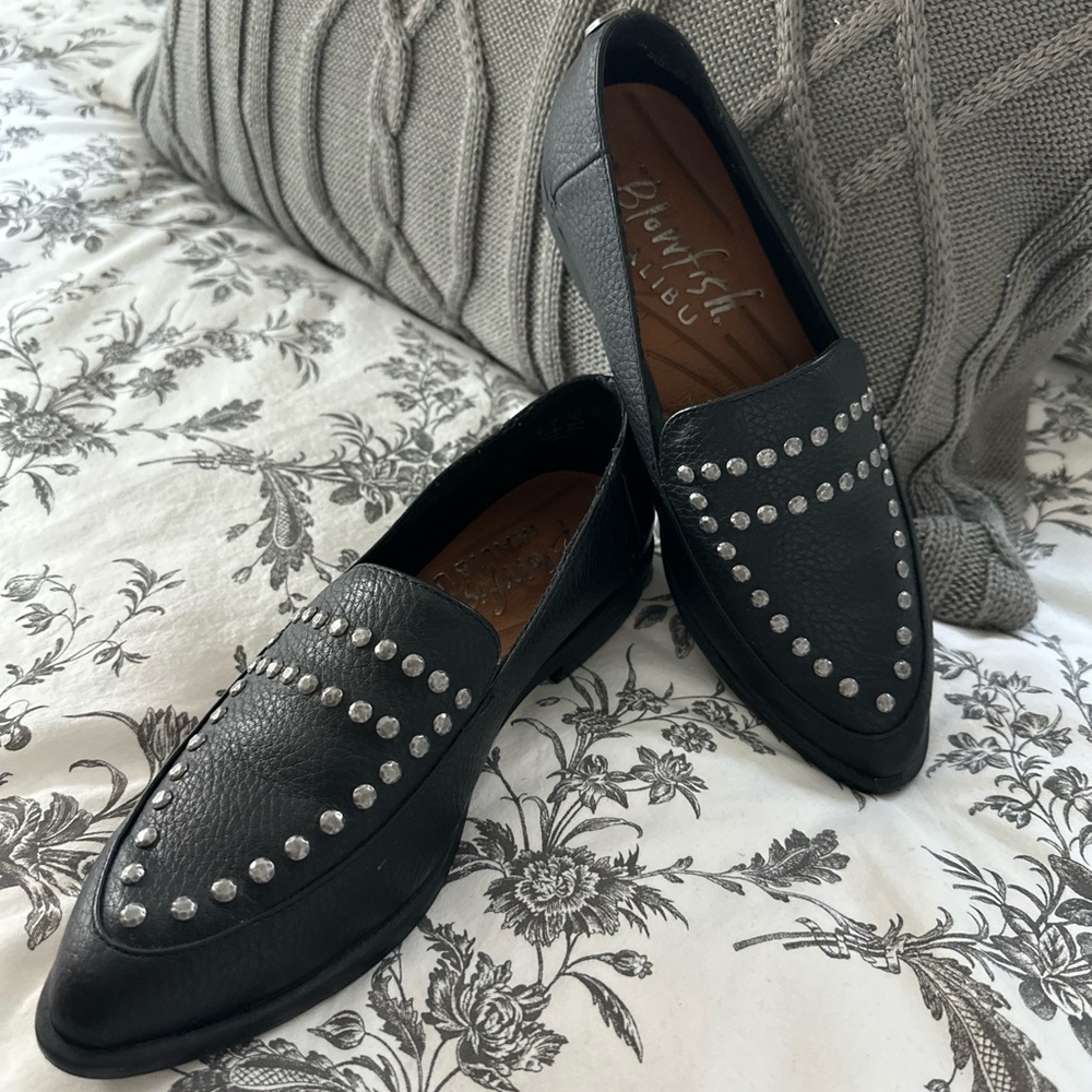 Trendy Black Studded Loafers blowfish Malibu size 6